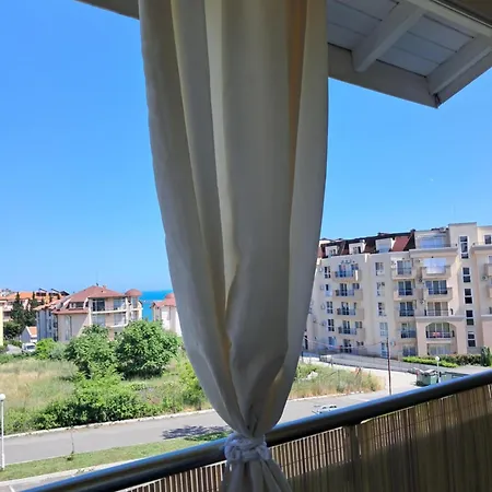 Small Sea Sunrise Apartament
